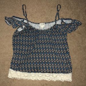 L.A. Hearts Cold-shoulder Top